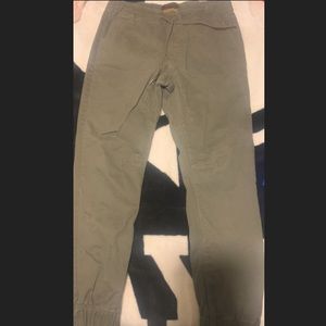 Men’s Khaki Jogger Pants
